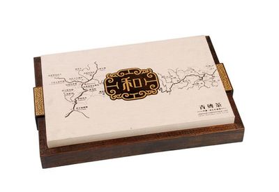 上海蒼旭包裝 專(zhuān)業(yè)定制雕刻靈芝木盒與開(kāi)窗雕刻燕窩盒